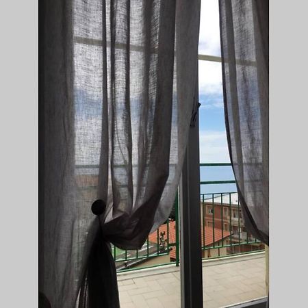 Splendido Appartamento Vista Mare Levanto Eksteriør bilde